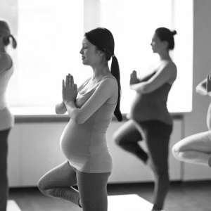 talleres-yoga-prenatal-1024x683-1